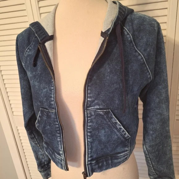 Levi's denizen stonewashed denim crop hoodie jacket XS - Picture 5 of 7